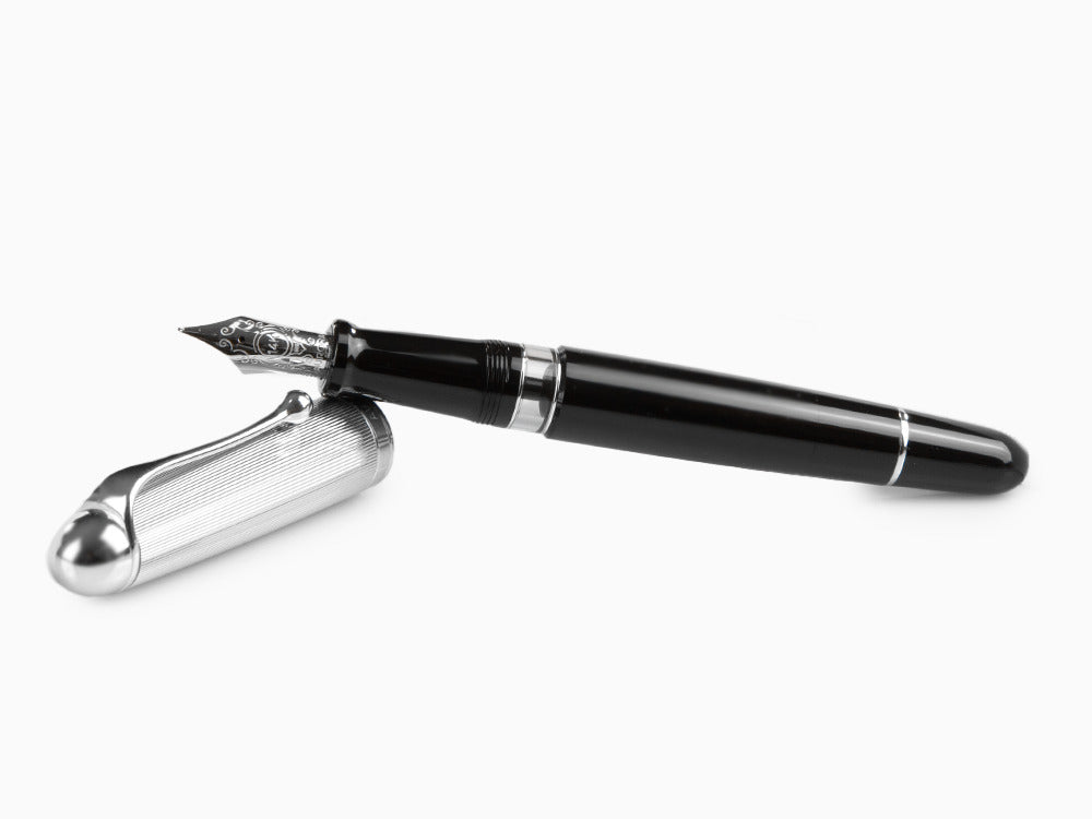 Stylo Plume Aurora 88 Big, Résine Noire, Attributs chromés, 806