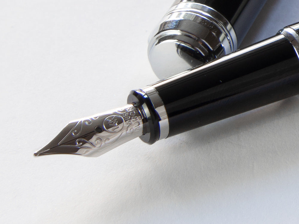 Stylo Plume Aurora Talentum Finesse - Résine Noire - D13N