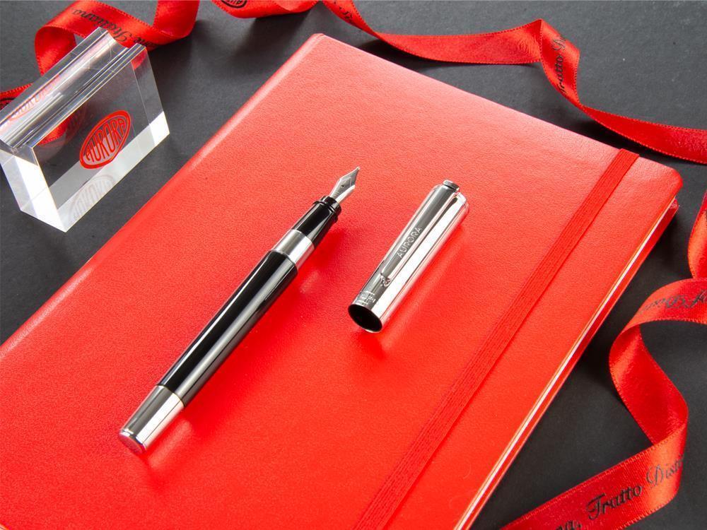 Stylo Plume Aurora TU, Résine, Attributs Chromés, Noir, T11CN