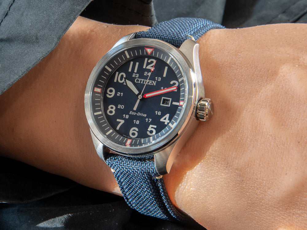 Montre à Quartz Citizen OF, Eco Drive J810, 42.6 mm, Nylon, 10 atm, AW5000-16L