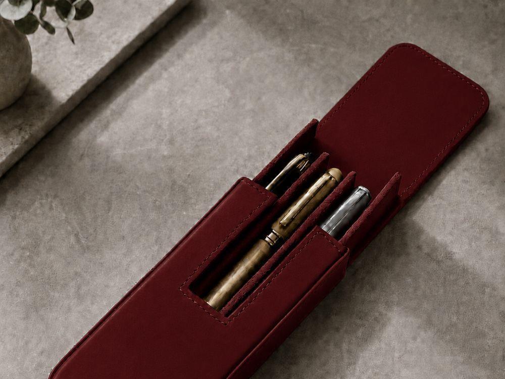 Étui à stylos Iguana Rouge pour 3 articles d'écriture, PEN-CASE-RED-3