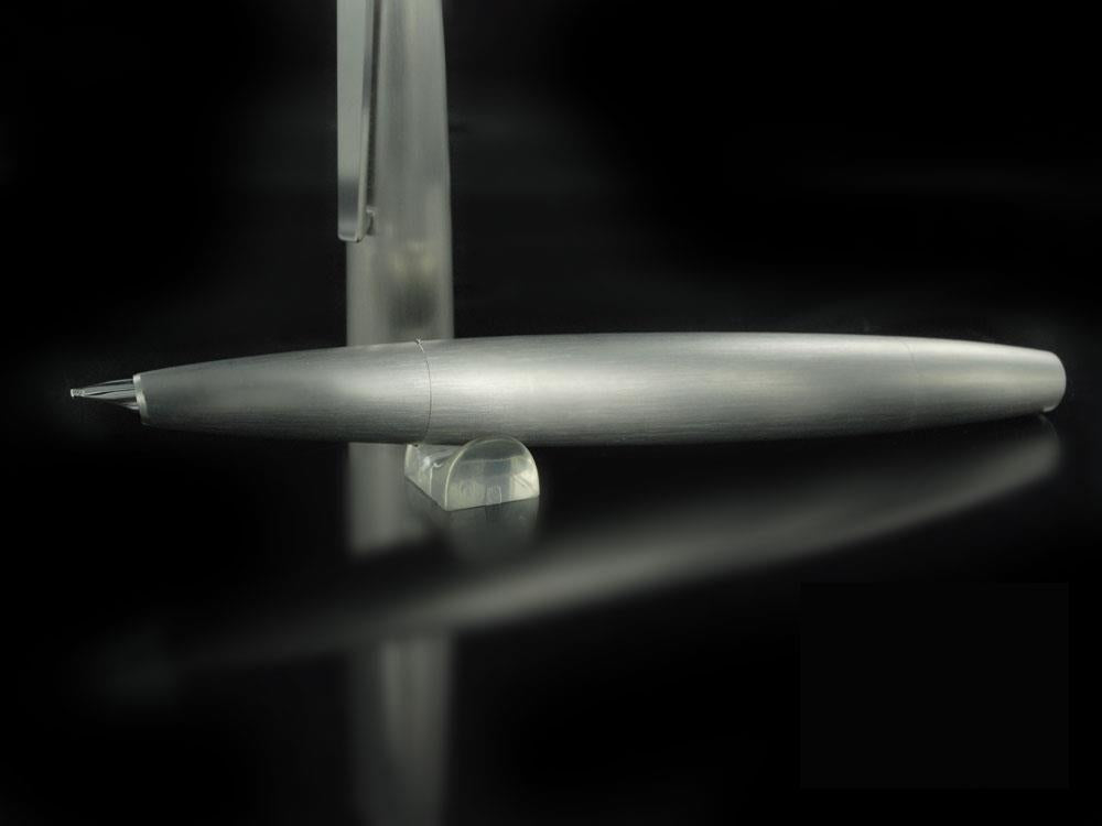 Stylo Plume Lamy 2000, Attributs platine, Brossé mat, 1224127