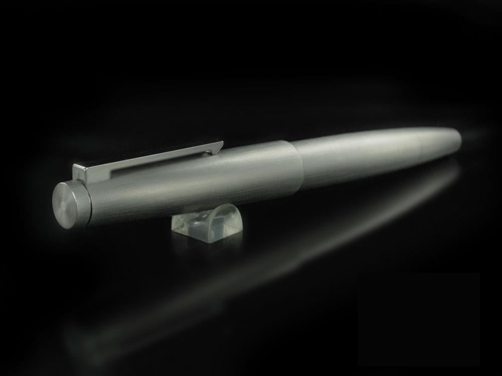 Stylo Plume Lamy 2000, Attributs platine, Brossé mat, 1224127