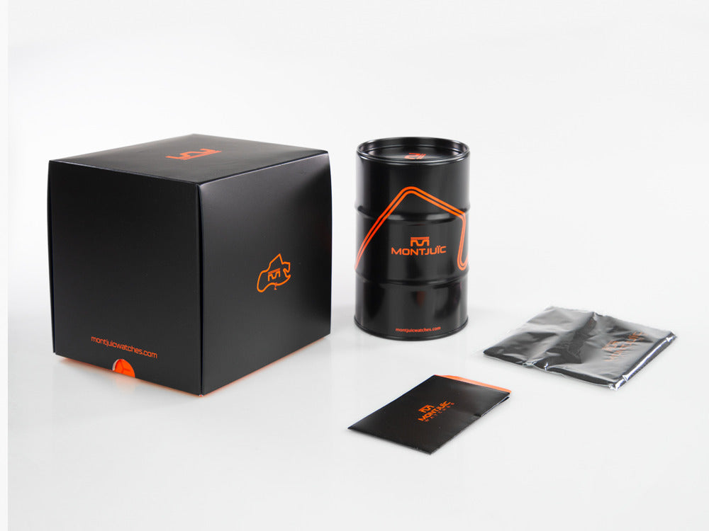 Montre à Quartz Montjuic X Momo Design Urban Pilot Red, MJ2.1007MOMO.B