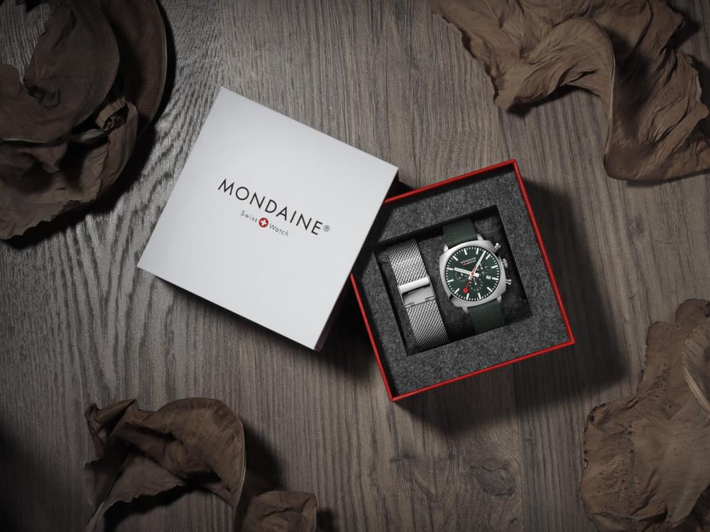 Montre à Quartz Mondaine Cushion, Vert, 41 mm, Textile, MSL.41460.LF.SET