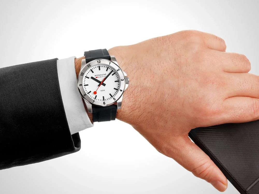 Montre à Quartz Mondaine Numeri, Blanc, 42 mm, MSN.4211B.RB