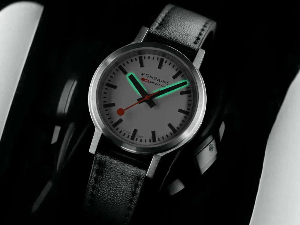 Montre à Quartz Mondaine SBB Stop2go, Blanc, 34 mm, 3 atm, MST.3401B.LBV.SET