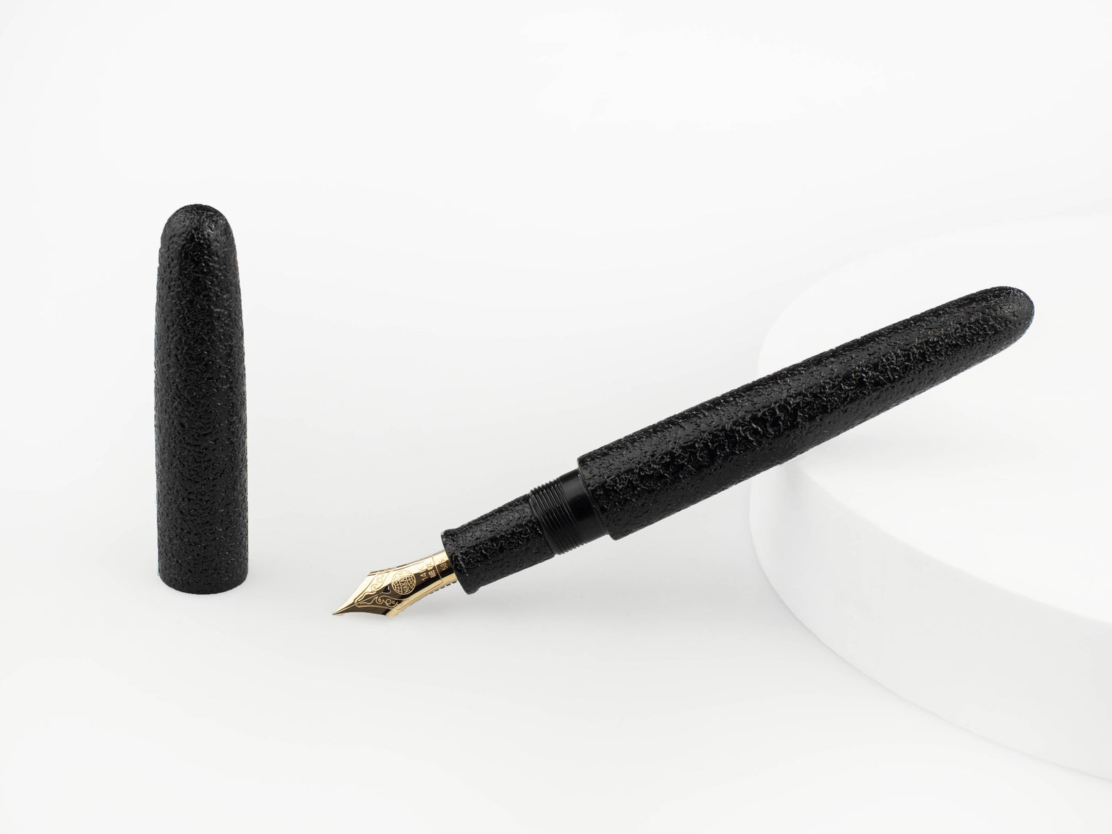 Stylo Plume Nakaya Cigar Portable, Kuro-Ishime, Ebonite, Or 14k