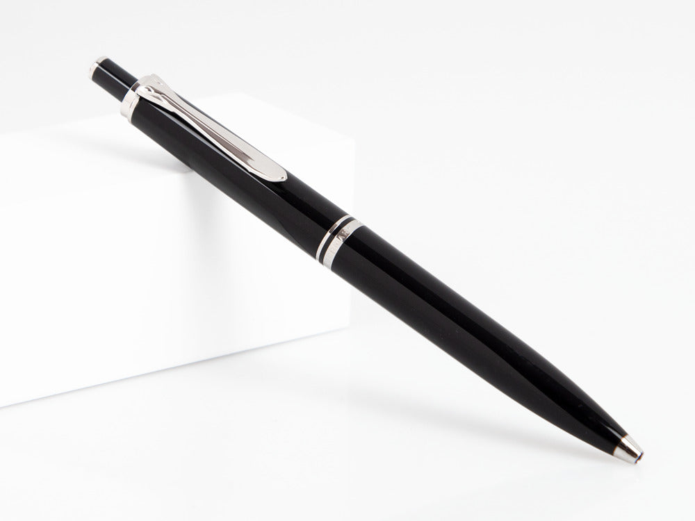 Stylo bille Pelikan K405, Résine Noire, Attributs argent, 926238