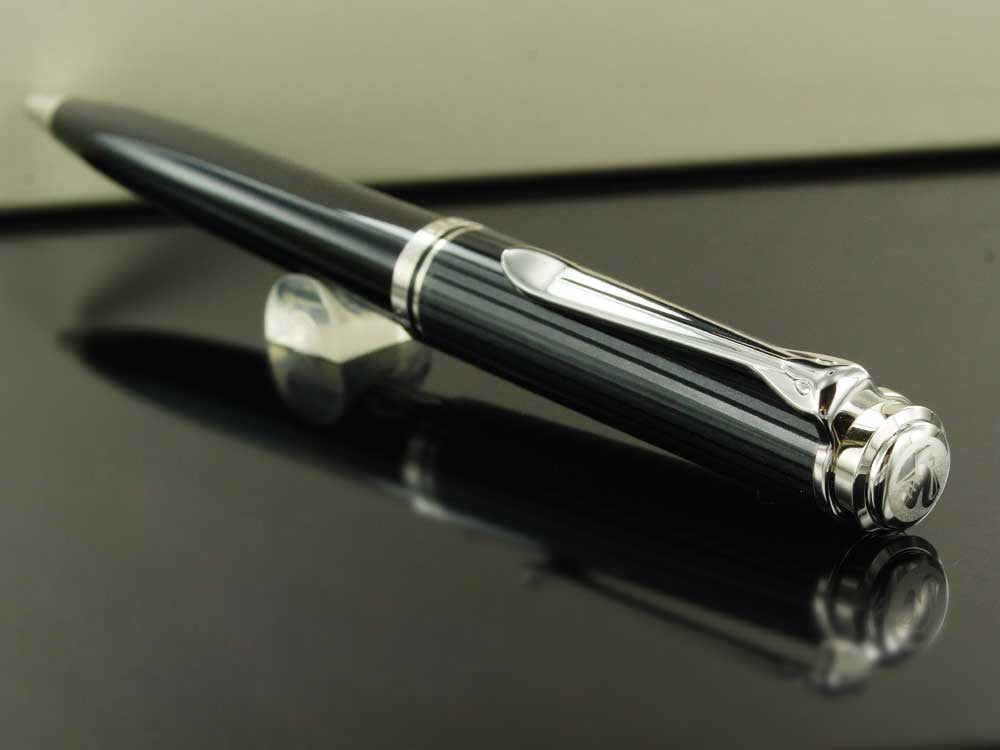 Stylo bille Pelikan K805 Stresemann, Attributs argent, 957530