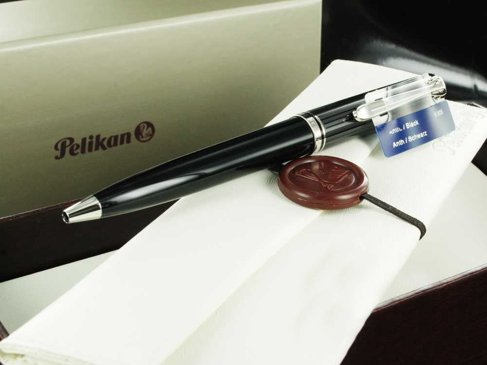 Stylo bille Pelikan K805 Stresemann, Attributs argent, 957530