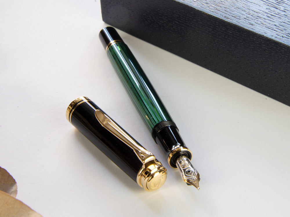 Stylo Plume Pelikan Souverän M400 - Noir-Vert, 994863