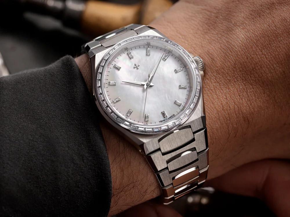 Montre Automatique Venezianico Arsenale Moissanite, 37 mm, Blanc, 6121511C