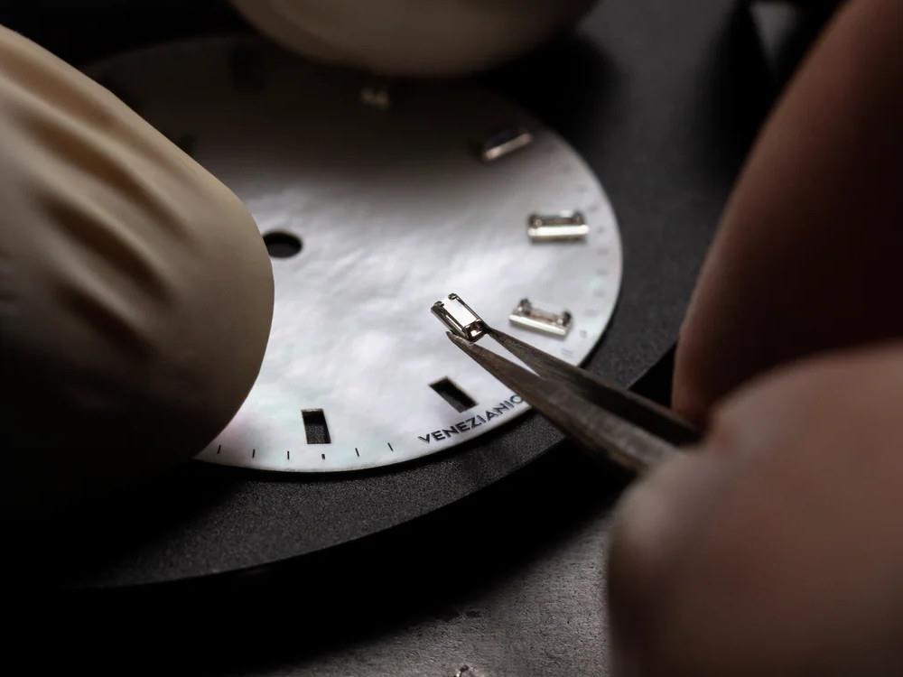 Montre Automatique Venezianico Arsenale Moissanite, 37 mm, Blanc, 6121511C