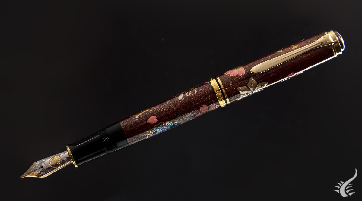 Pelikan Snow, Moon and Flowers