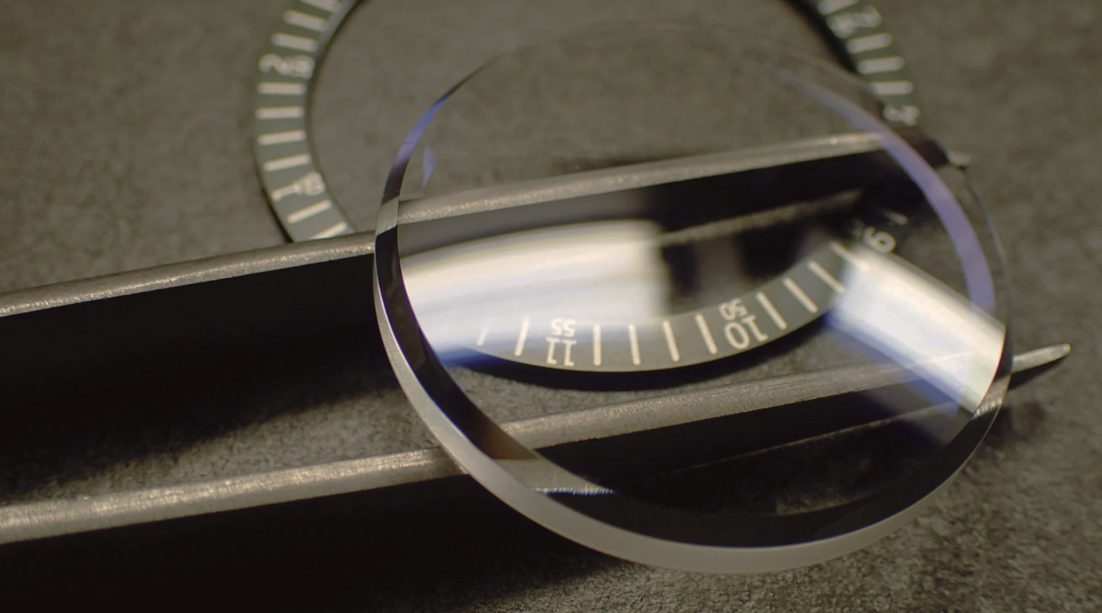 Tout ce qui brille n’est pas du saphir. Les verres de montre: ce qu’on ne te dit jamais