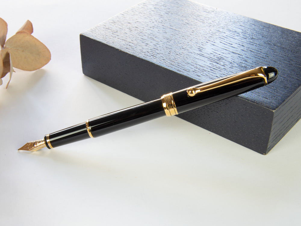 Stylo Plume Aurora 88 Small, Résine, Plaqué or, 810