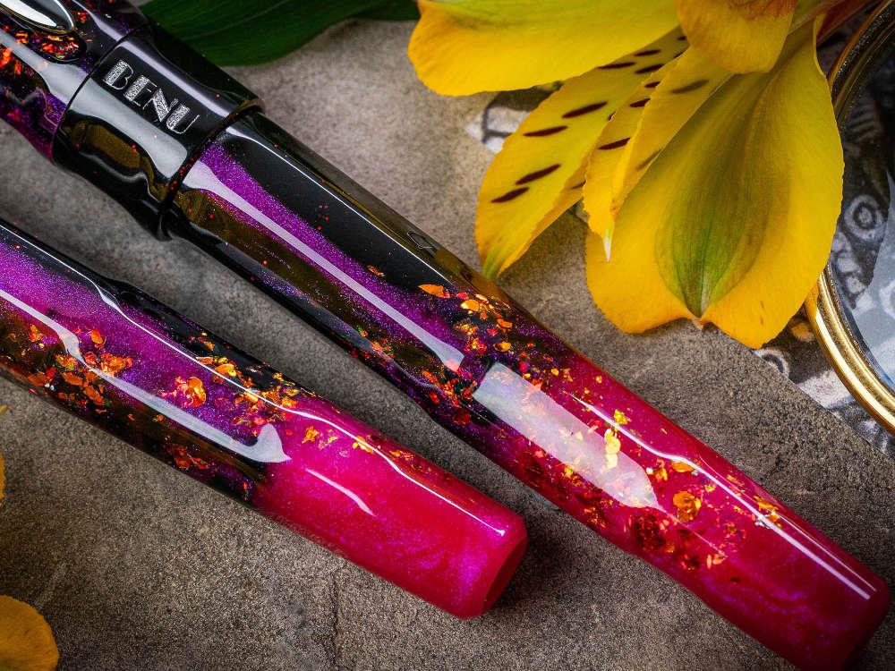 Stylo Plume Benu Talisman Lily of the Incas, Rose, 19.2.23.5.0