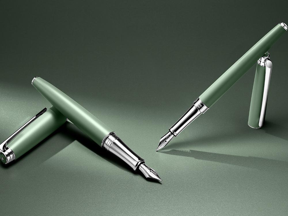 Stylo Plume Caran d'Ache Léman Slim Vert de Gris, Laiton, Vert, 4791.713