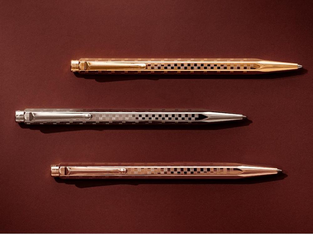 Stylo bille Caran d'Ache Ecridor Damier, Laiton, Or Rose, 898.567