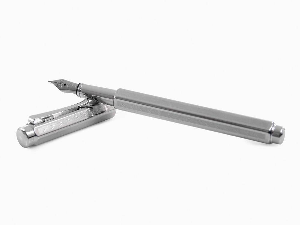 Stylo Plume Caran d´Ache Ecridor Chevron, Laiton, Palladium, 958.286