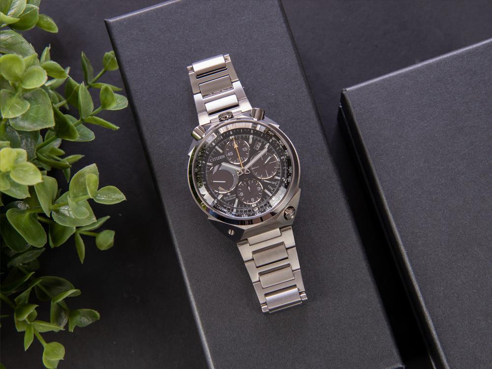 Montre à Quartz Citizen Bullhead Titanium Special Edition, Noir AV0080-88E