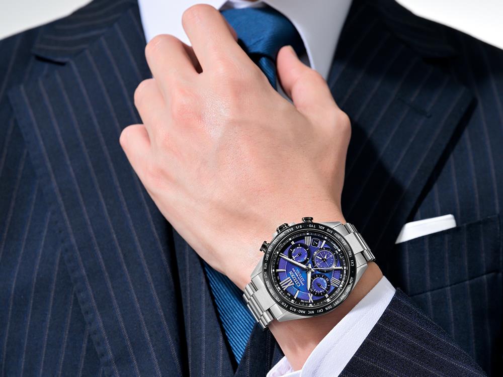 Montre à Quartz Citizen Satellite Wave Attesa, 44.6 mm, Bleu, LE, CC4075-50L