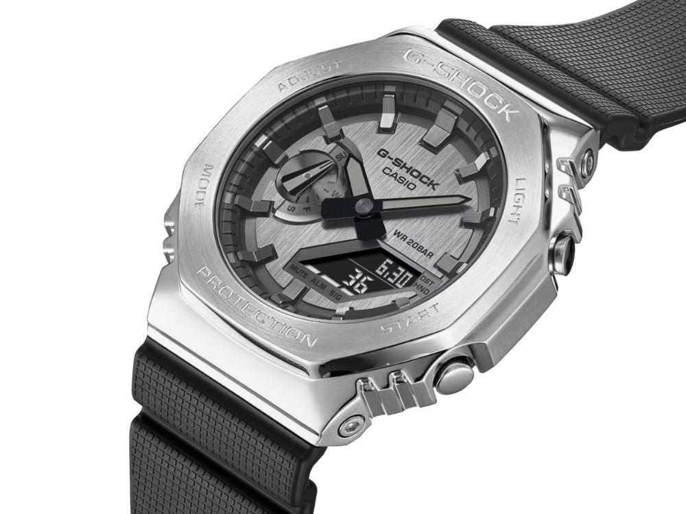 Montre à Quartz G-SHOCK Casio G-Steel, Gris, 49.3mm × 44.4mm, GM-2100-1AER