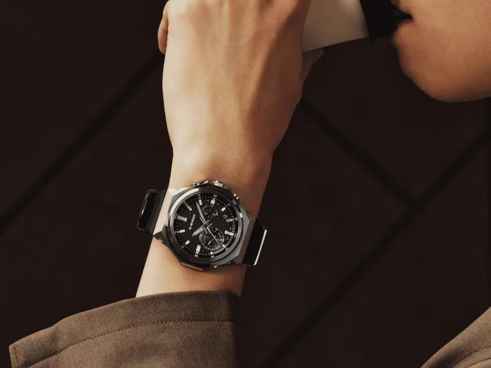 Montre à Quartz G-SHOCK Casio G-Steel, Noir, 46.9 mm, GST-B1000-1AER