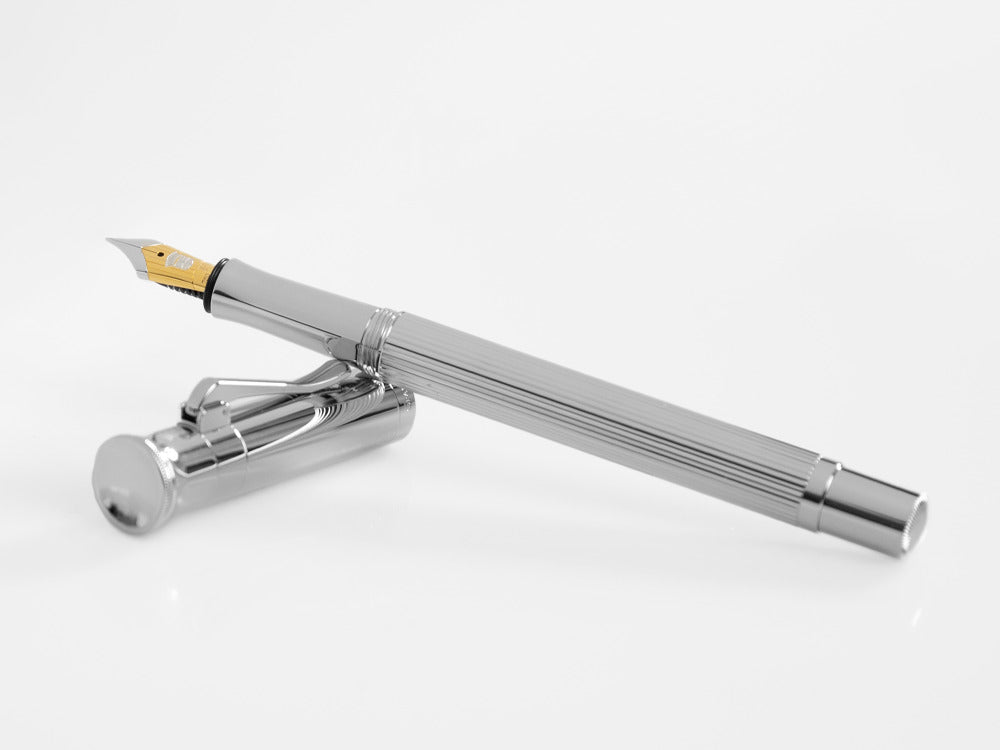 Stylo Plume Graf von Faber-Castell Classic, Attributs platine