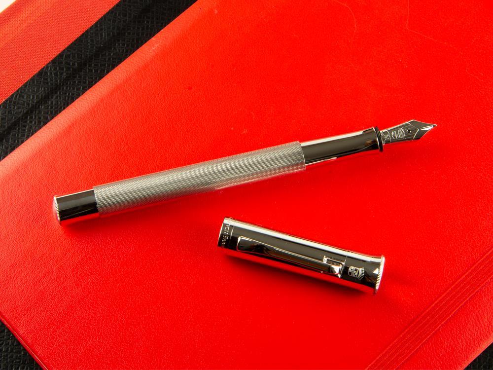 Stylo Plume Graf von Faber-Castell Guilloche, Attributs rhodium, 146590