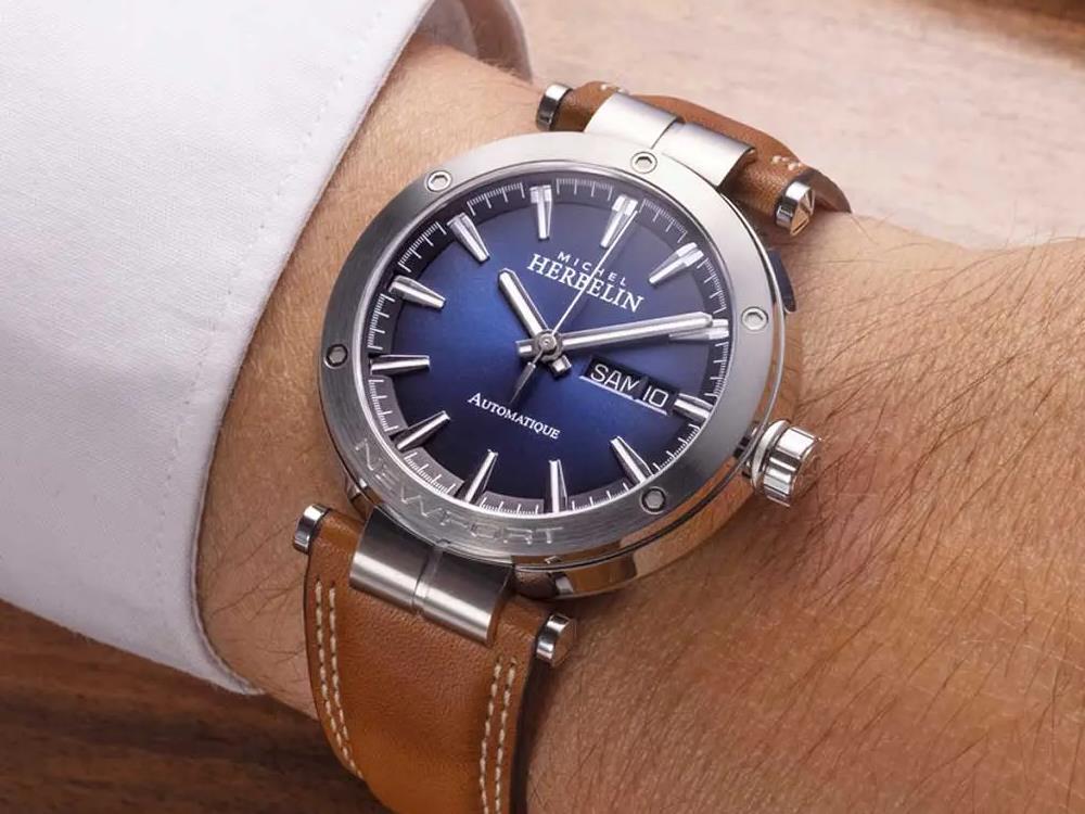 Montre Automatique Herbelin Newport, Bleu, 42 mm, Jour, 1768A15GD