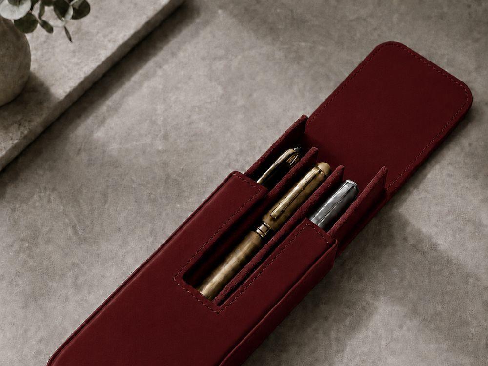Étui à stylos Iguana Rouge pour 3 articles d'écriture, PEN-CASE-RED-3