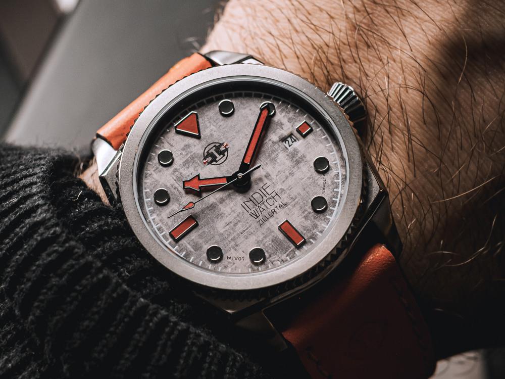 Montre Automatique Indie Watch Zillertal, Gris, 40 mm, 163X