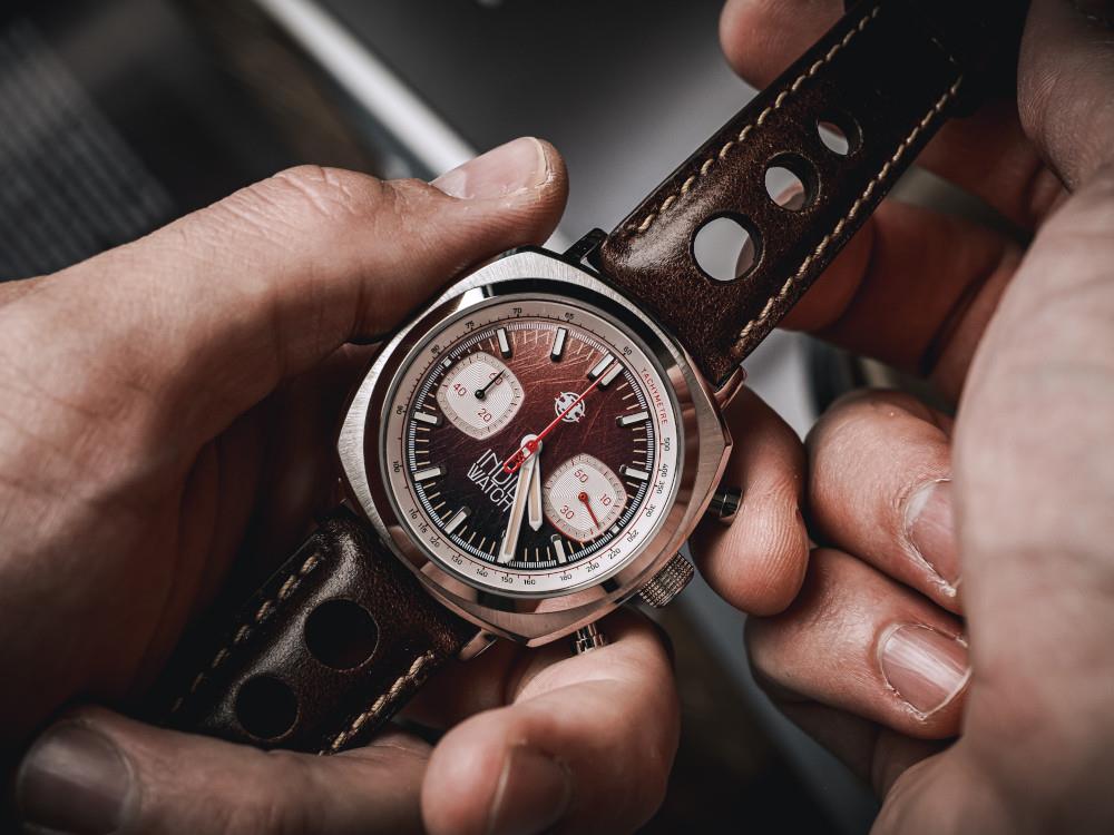 Montre à Quartz Indie Watch Strum, Marron, 42 mm, Chronographe, 521S