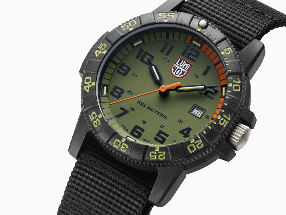 Montre à Quartz Luminox Sea Turtle Giant, Vert, Carbone, 44 mm, 10 atm, Jour