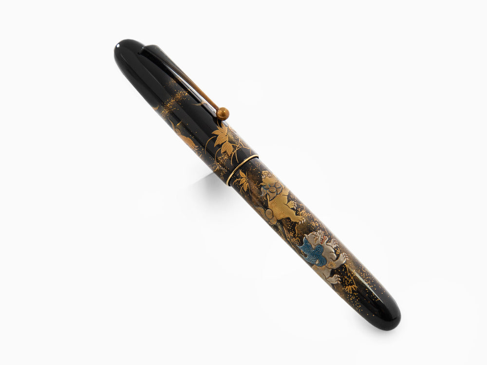 Stylo Plume Namiki Yukari Royale Lioness and cubs, Laque Urushi, Or