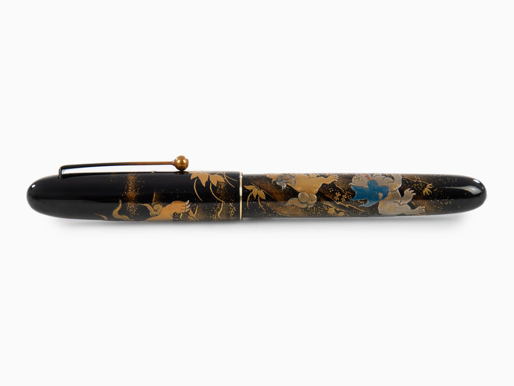 Stylo Plume Namiki Yukari Royale Lioness and cubs, Laque Urushi, Or