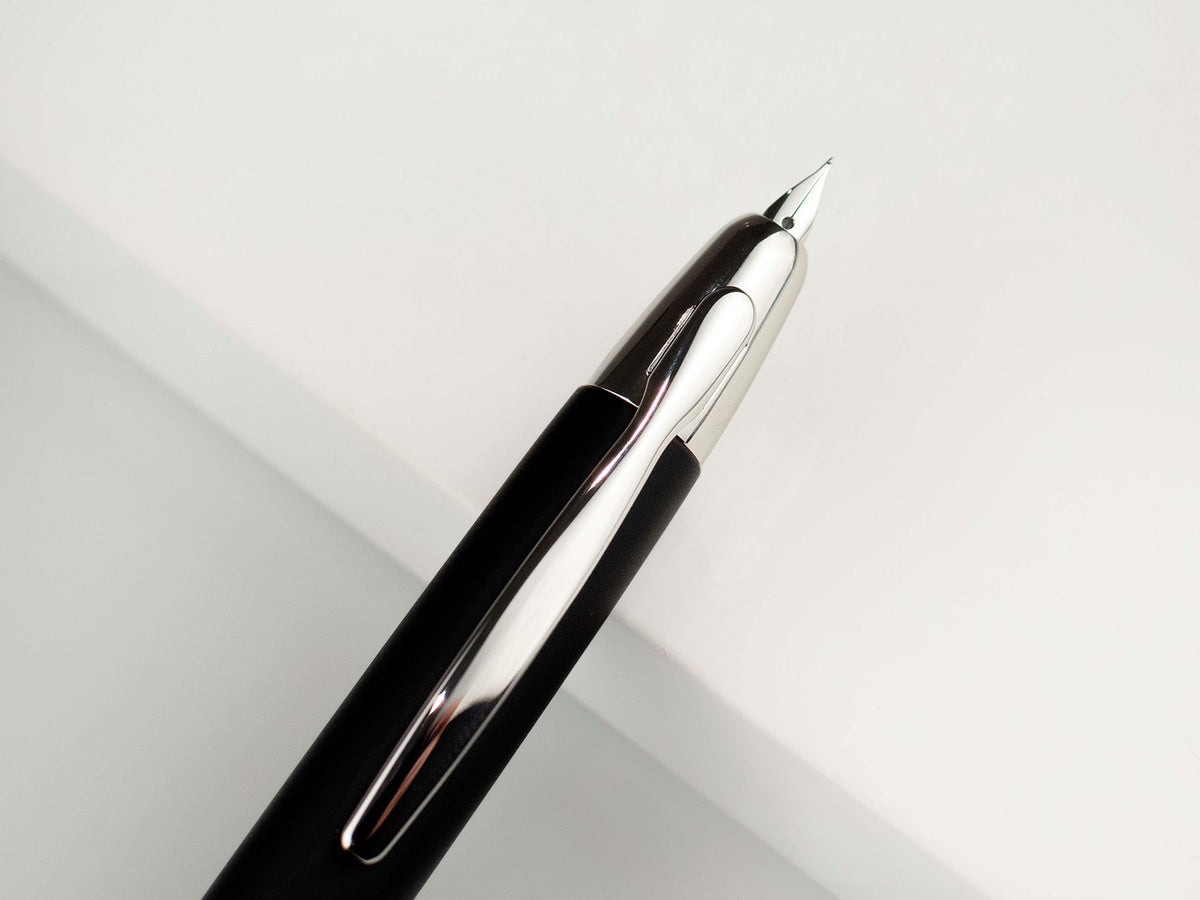 Stylo Plume Pilot Capless Matte, Attributs rhodium, Noir, FC-18000RRR-B