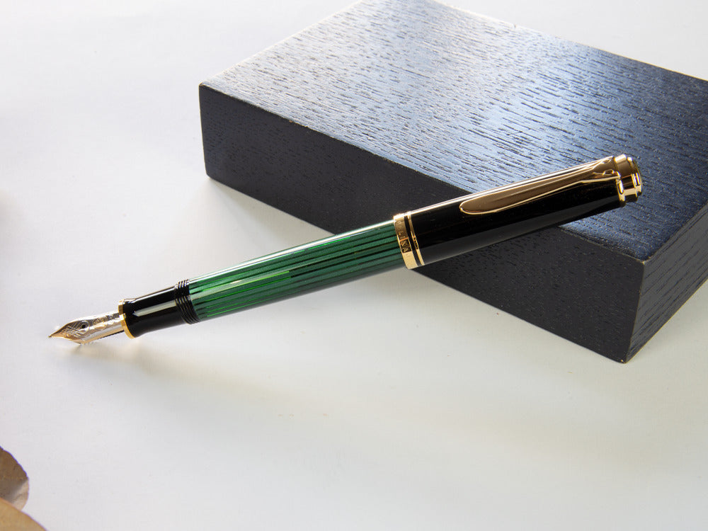 Stylo Plume Pelikan Souverän M400 - Noir-Vert, 994863