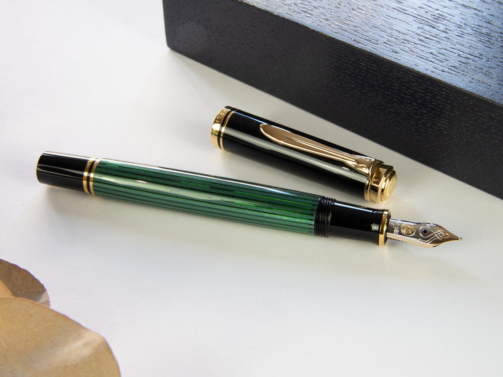 Stylo Plume Pelikan Souverän M400 - Noir-Vert, 994863