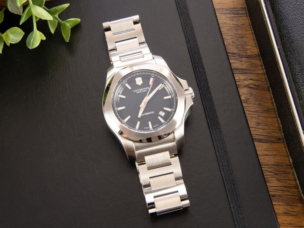 Montre Automatique Victorinox I.N.O.X., Acier, Noir, 43 mm, 20 atm, V241837