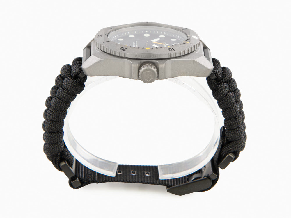 Montre à Quartz Victorinox Dive Pro, Titane, Noir, 43 mm, V241993.1