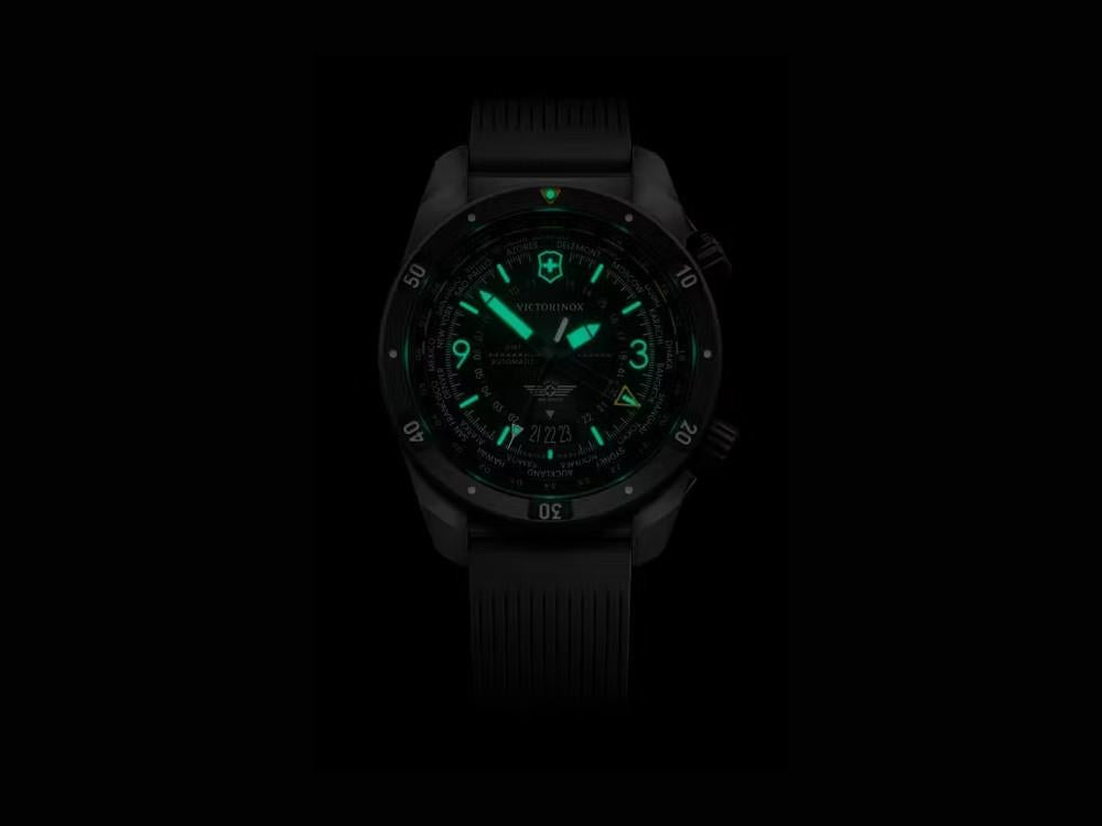 Montre Automatique Victorinox Air Pro, Acier Inoxydable, Noir, 43 mm,V242005