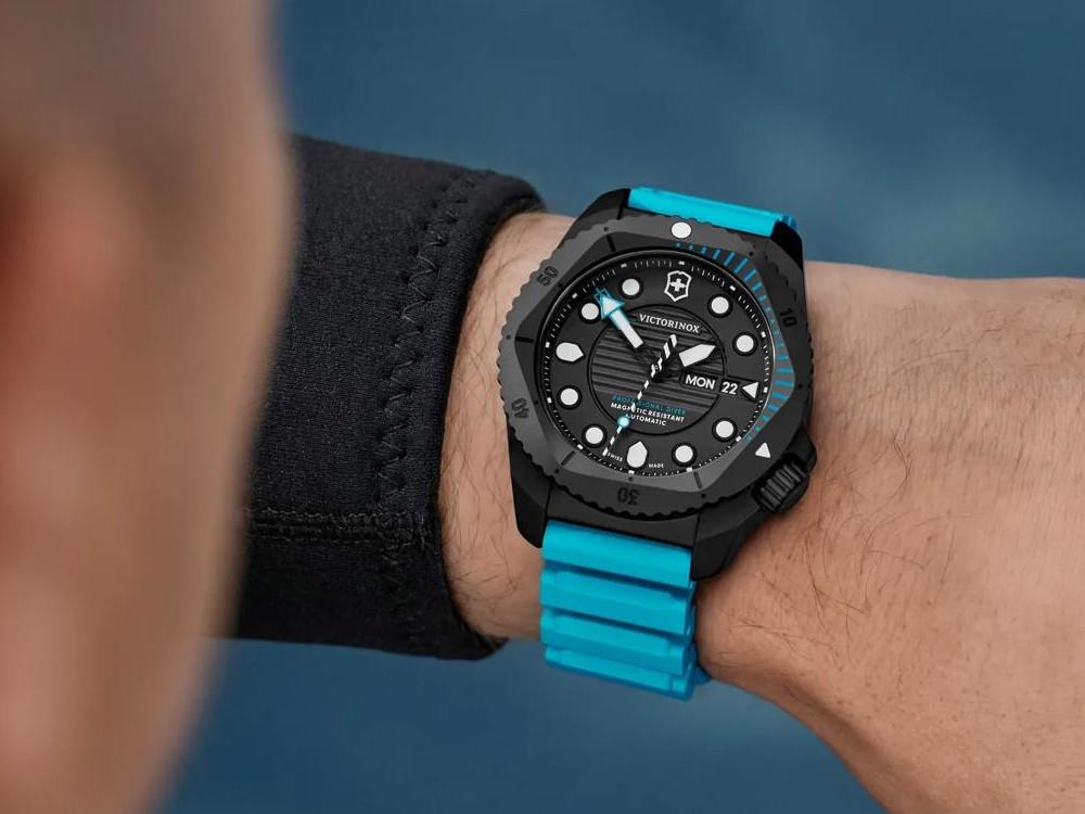 Montre Automatique Victorinox Dive Pro, Titane, Noir, 43 mm, V242071