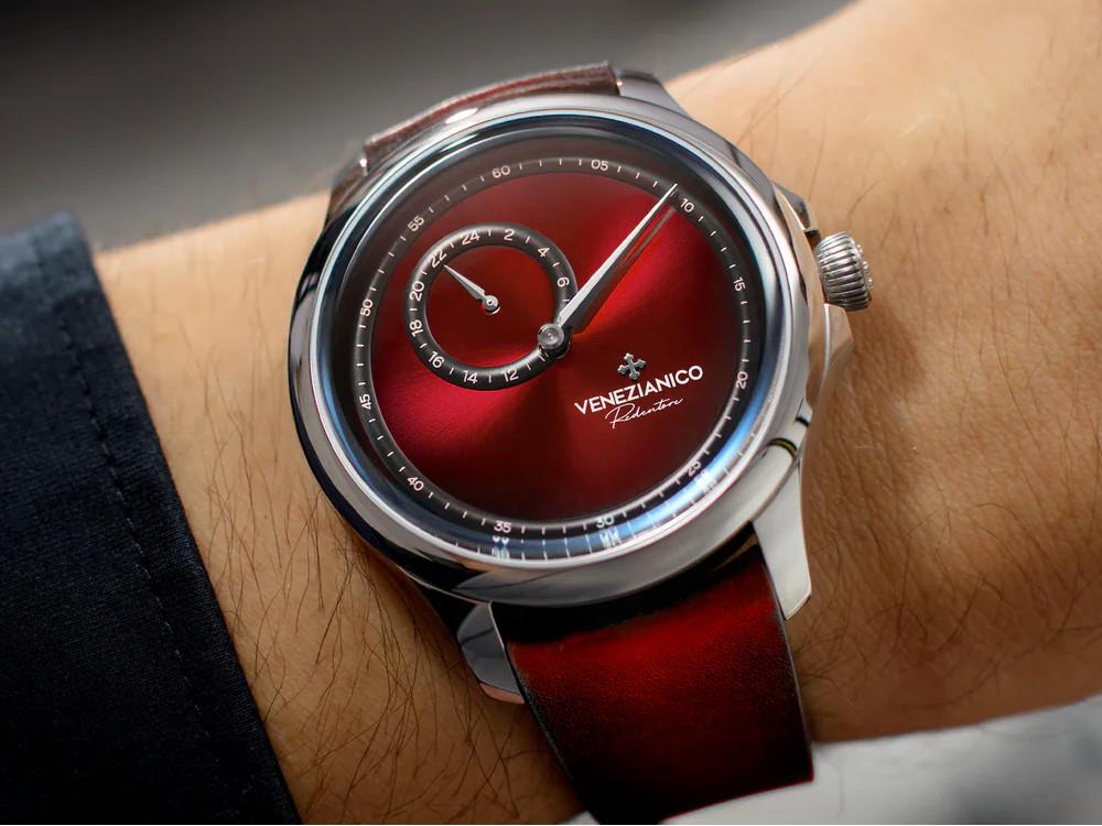 Montre Automatique Venezianico Redentore Enigma, 40 mm, Rouge, 1221573