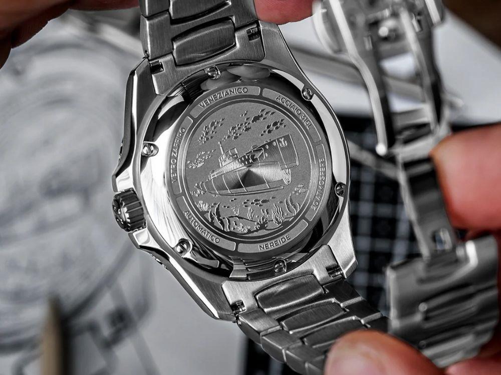 Montre Automatique Venezianico Nereide, 42 mm, Bordeaux, 3321513C