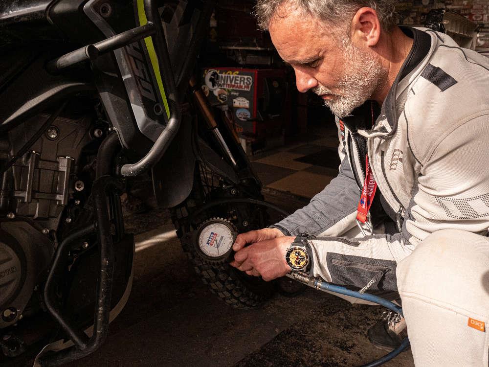 Montre à Quartz Vostok Europe Sahara Route of Tuaregs, 6S10-598A753